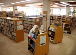 原村図書館